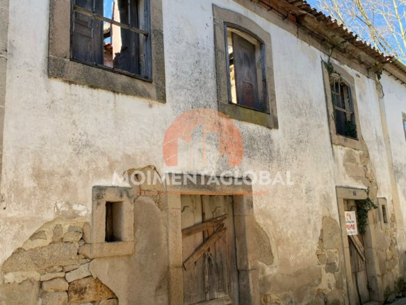 Moradia, REABILITAÇÃO – Leomil, Moimenta da Beira