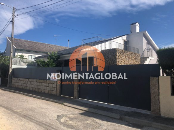 Moradia V3, Moimenta da Beira