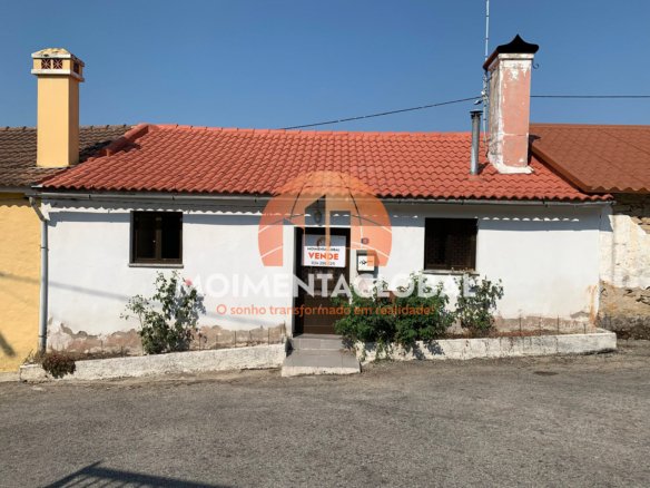 Moradia V2 – Beira Valente, Mta da Beira