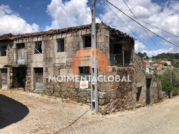 Moradia – Vide, Rua, Moimenta da Beira