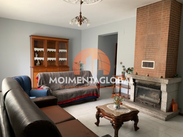 Apartamento T2 – Moimenta da Beira