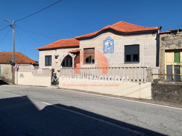 Moradia V3 – Caria, Moimenta da Beira