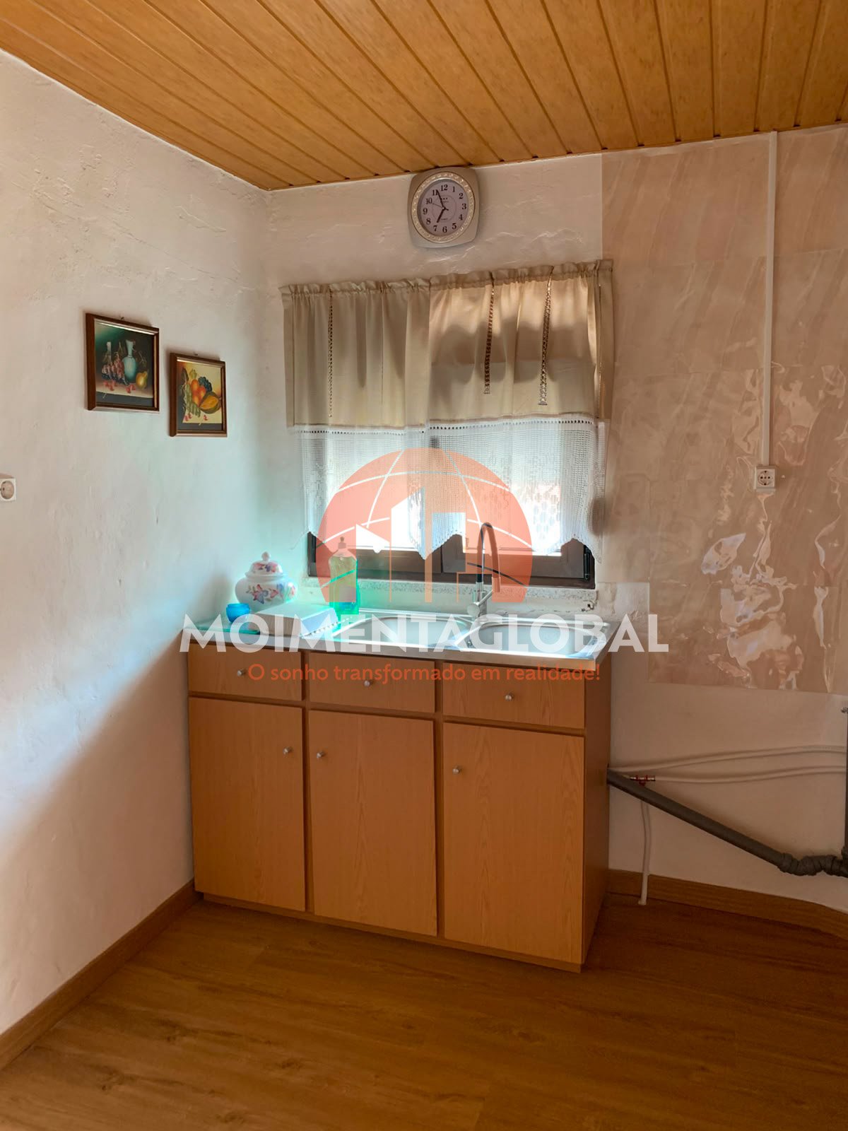 Moradia V2 – Paradinha, Moimenta da Beira
