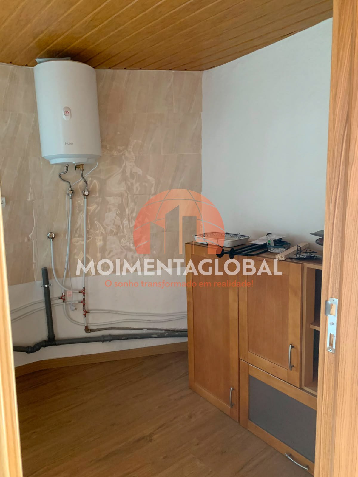Moradia V2 – Paradinha, Moimenta da Beira