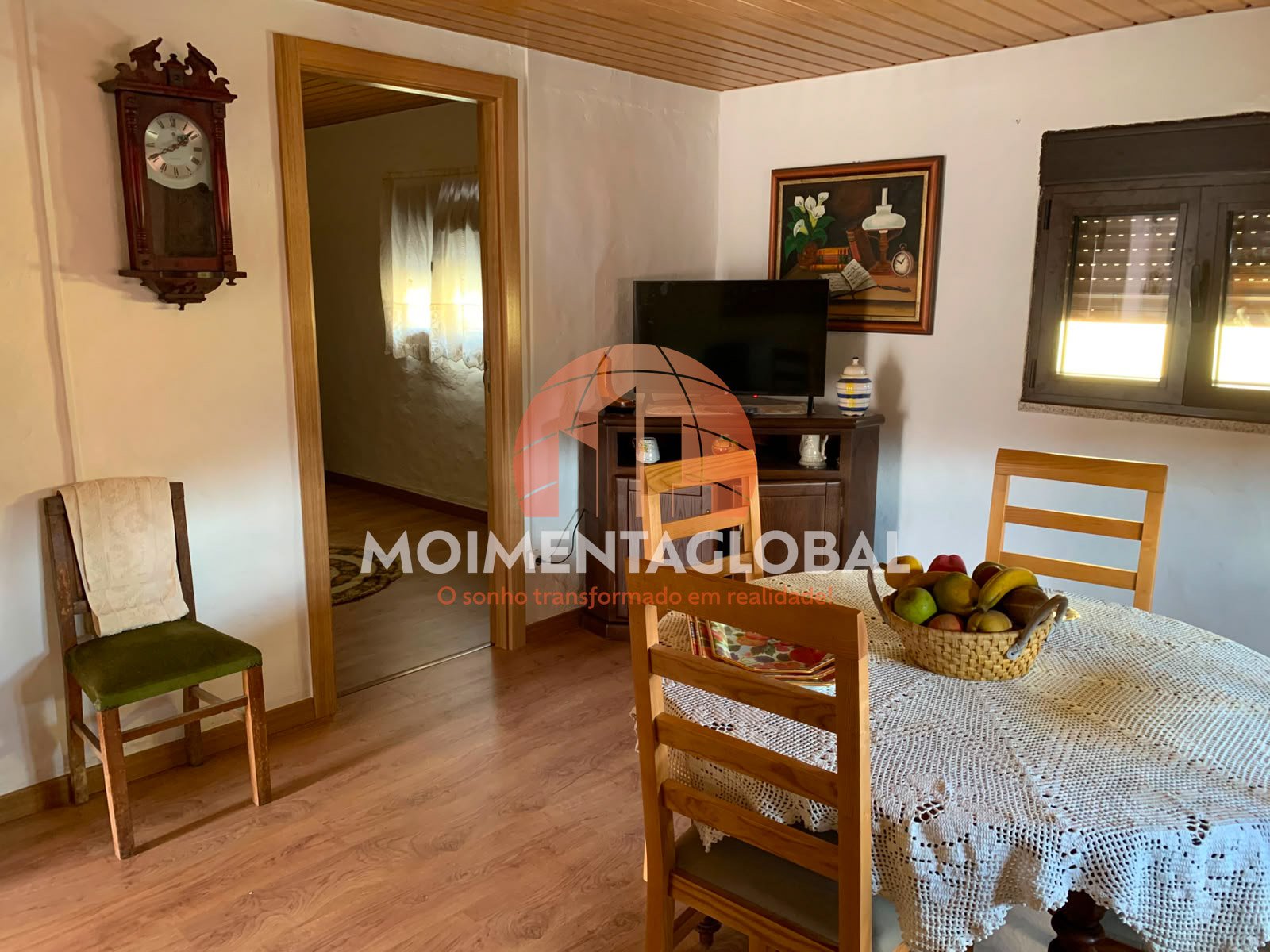 Moradia V2 – Paradinha, Moimenta da Beira